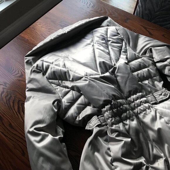 Gorgeous Utex Champagne Silver Goose Down Puffer Coat - Picture 9 of 12